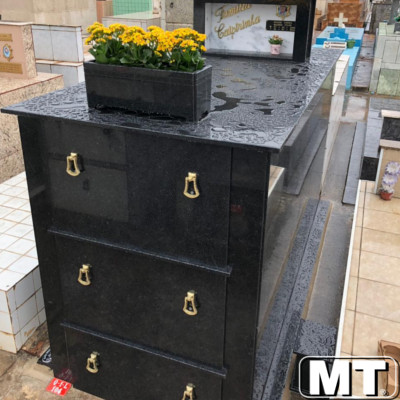 Tumulo em Preto São Gabriel